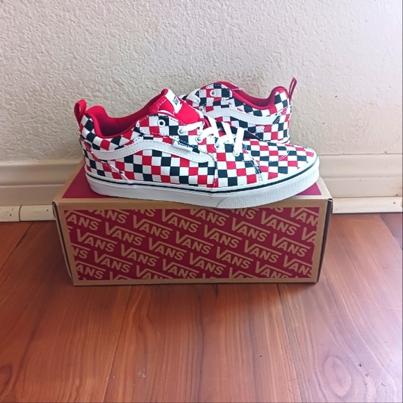 Vans Shoes - Vans